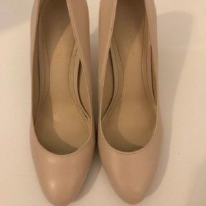 Marc Fisher Heel Pump  light natural leather  ,Round -Toe